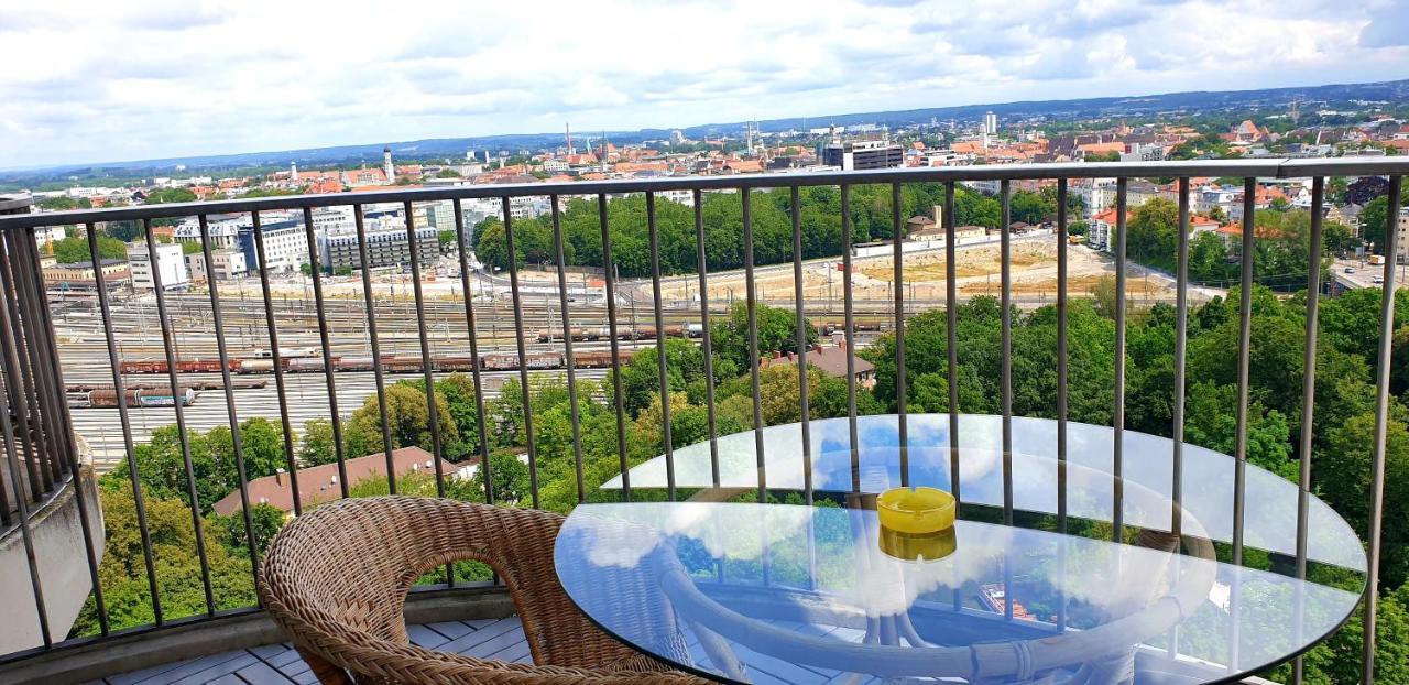 Suite-Xxi City View Hotelturm アウグスブルク エクステリア 写真
