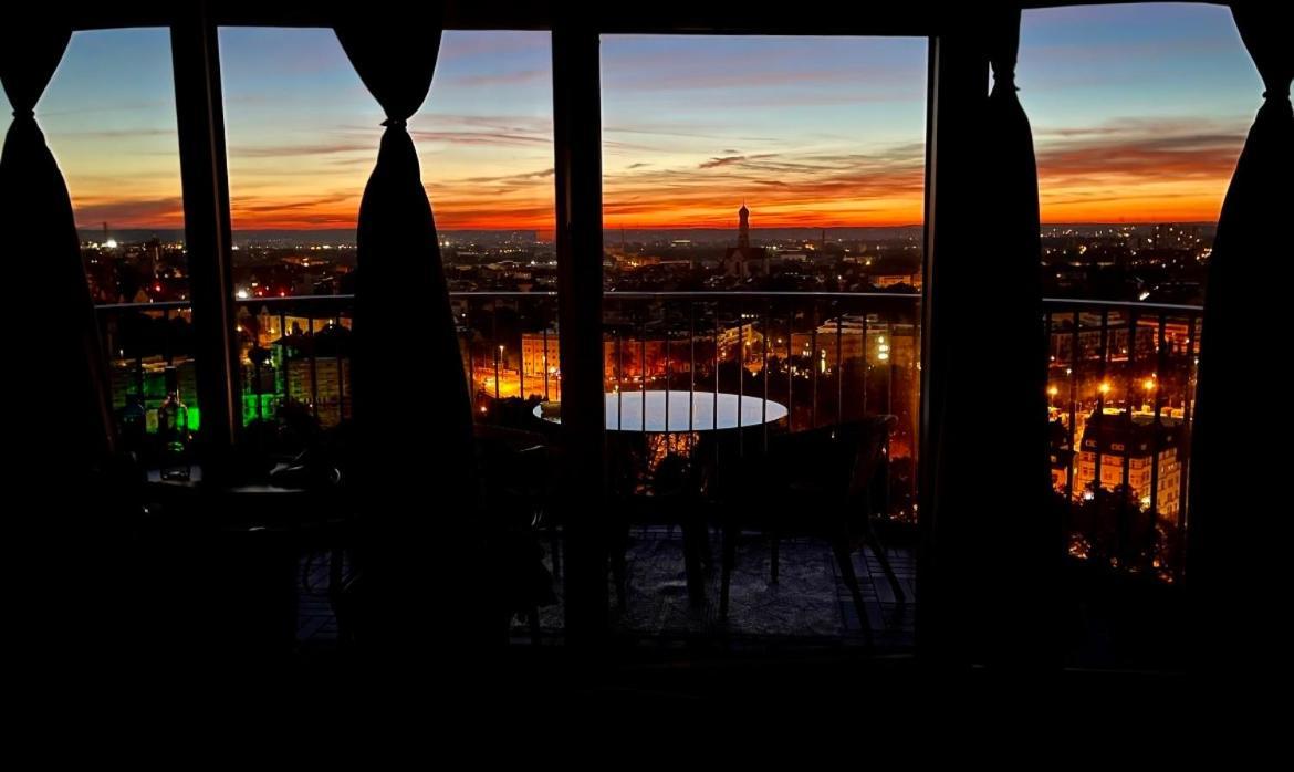 Suite-Xxi City View Hotelturm アウグスブルク エクステリア 写真